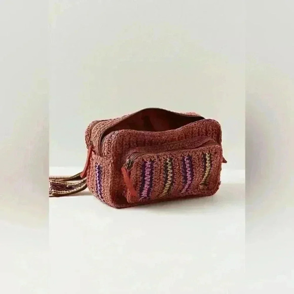 Free People Handbags - Free People Cici Straw Sling